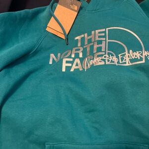 Brand new North Face hoodie